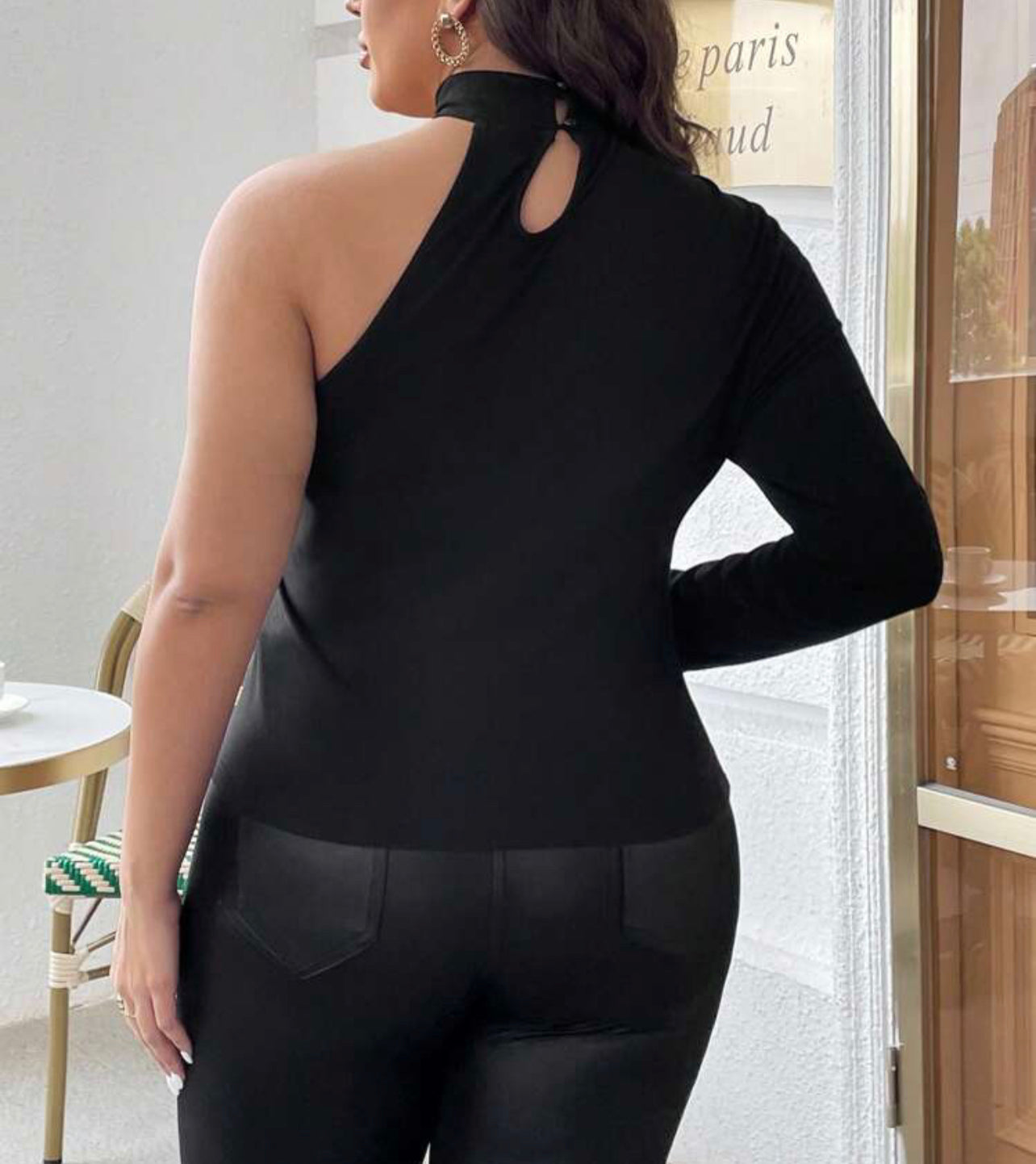 1 Shoulder Top