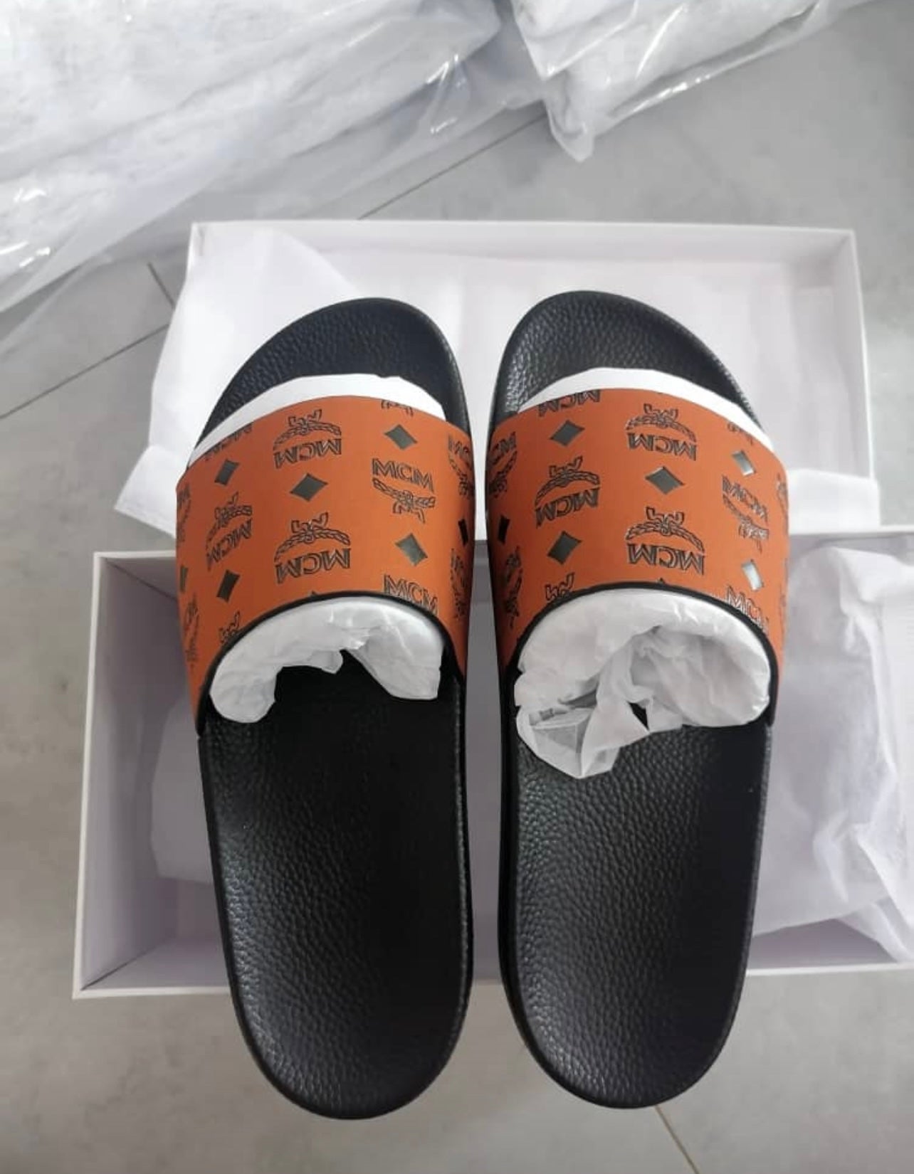 MC Unisex Slides