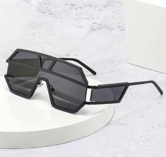 Trendy Fashion Sunglasses